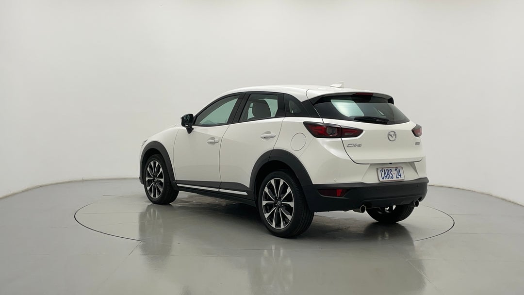 Left Back Diagonal (45- Degree) View