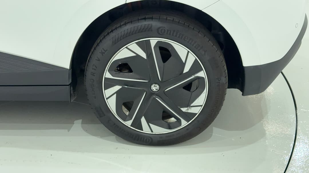 2024 MG Mg4 Excite 51, Automatic, 21481 km, Left Rear Wheel