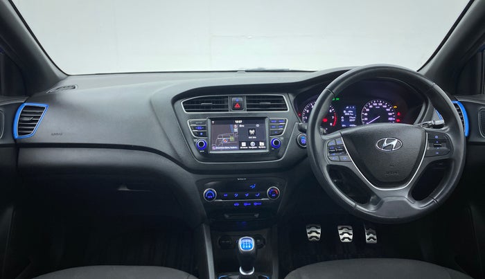 2018 Hyundai i20 Active 1.2 SX DUAL TONE, Petrol, Manual, 41,970 km, Dashboard
