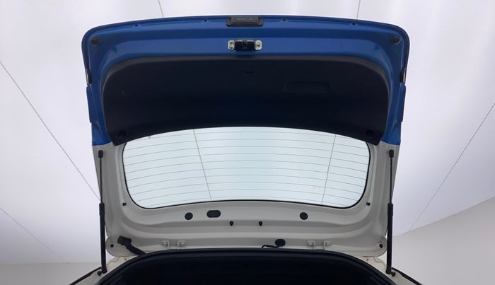 2018 Hyundai i20 Active 1.2 SX DUAL TONE, Petrol, Manual, 41,970 km, Boot Door Open