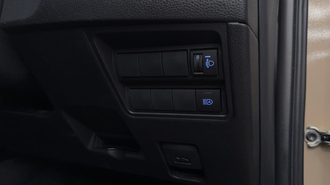 2023 Toyota Yaris Cross Gx Hybrid, Automatic, 43951 km, Utility Switches/Buttons