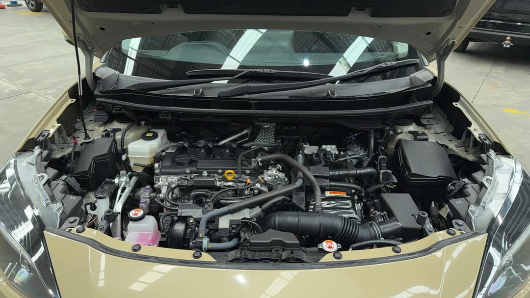 2023 Toyota Yaris Cross Gx Hybrid, Automatic, 43951 km, Open Bonnet (Engine)