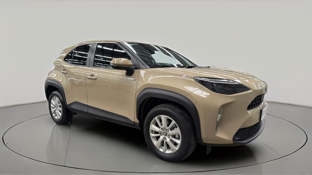 2023 Toyota Yaris Cross Gx Hybrid, Automatic, 43951 km, Right Front Diagonal (45- Degree) View