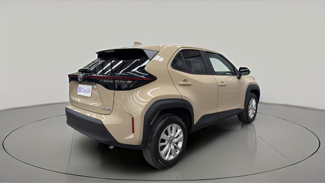 2023 Toyota Yaris Cross Gx Hybrid, Automatic, 43951 km, Right Back Diagonal (45- Degree) View