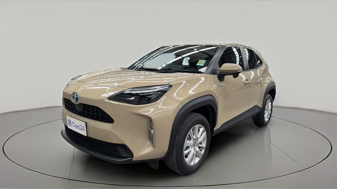 2023 Toyota Yaris Cross Gx Hybrid, Automatic, 43951 km, Left Front Diagonal (45- Degree) View