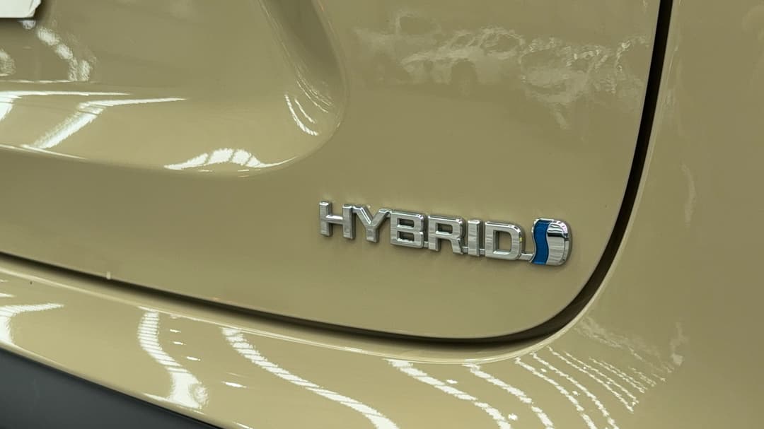 2023 Toyota Yaris Cross Gx Hybrid, Automatic, 43951 km, Badge (Boot Right Side)