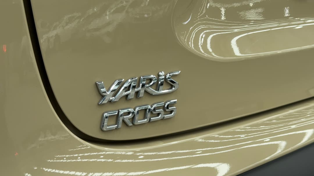 2023 Toyota Yaris Cross Gx Hybrid, Automatic, 43951 km, Badge (Boot Left Side)