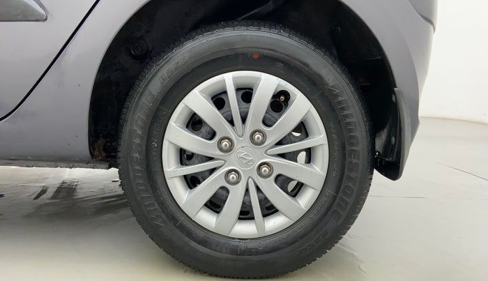 2014 Hyundai i10 SPORTZ 1.1 IRDE2, Petrol, Manual, 28,903 km, Left Rear Wheel