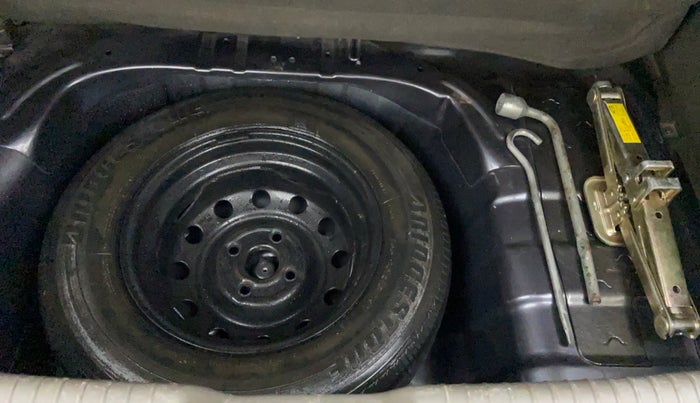 2014 Hyundai i10 SPORTZ 1.1 IRDE2, Petrol, Manual, 28,903 km, Spare Tyre