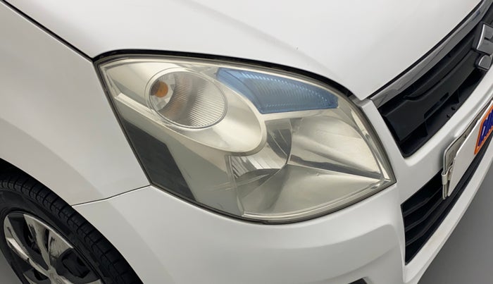 2017 Maruti Wagon R 1.0 VXI, CNG, Manual, 73,084 km, Right headlight - Faded