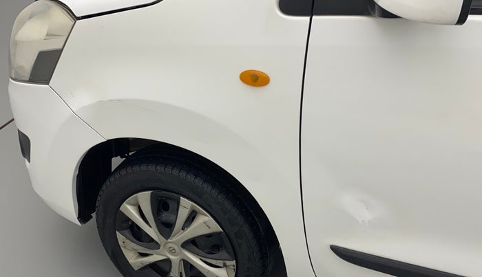 2017 Maruti Wagon R 1.0 VXI, CNG, Manual, 73,084 km, Left fender - Minor scratches