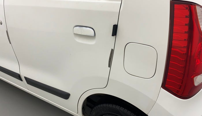 2017 Maruti Wagon R 1.0 VXI, CNG, Manual, 73,084 km, Left quarter panel - Rusted