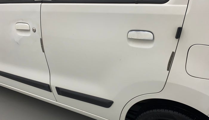 2017 Maruti Wagon R 1.0 VXI, CNG, Manual, 73,084 km, Rear left door - Slight discoloration
