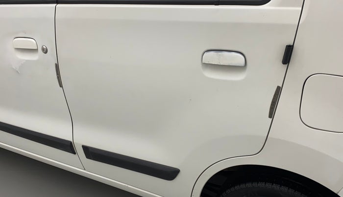 2017 Maruti Wagon R 1.0 VXI, CNG, Manual, 73,084 km, Rear left door - Minor scratches
