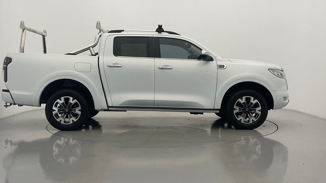 2023 GWM Ute Cannon-l (4x4), Automatic, 28848 km, Right Side View