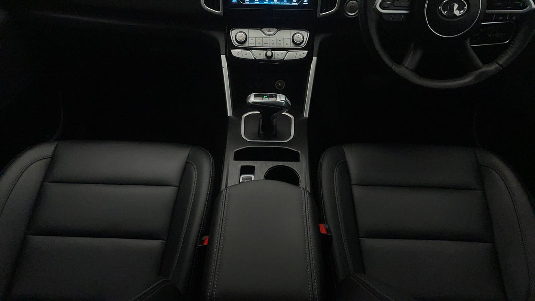 2023 GWM Ute Cannon-l (4x4), Automatic, 28848 km, Center Console