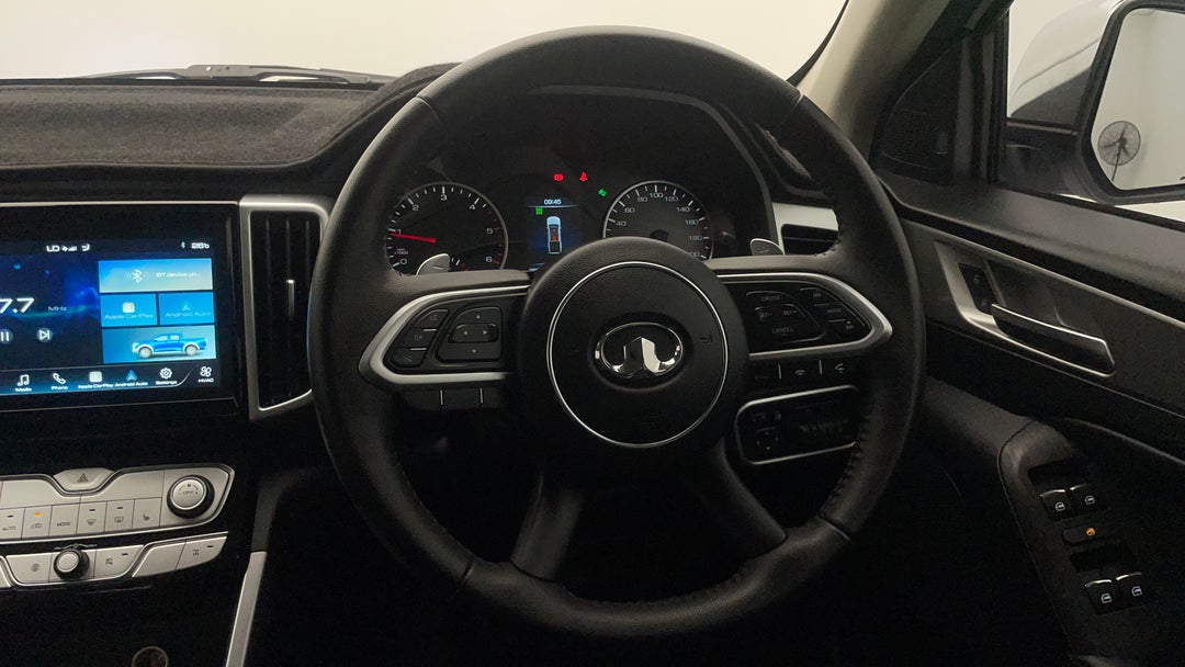 2023 GWM Ute Cannon-l (4x4), Automatic, 28848 km, Steering Wheel Close-up