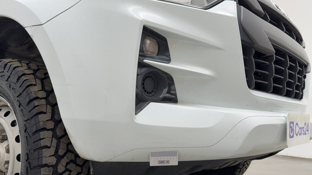 Bumper Front Paint flaking