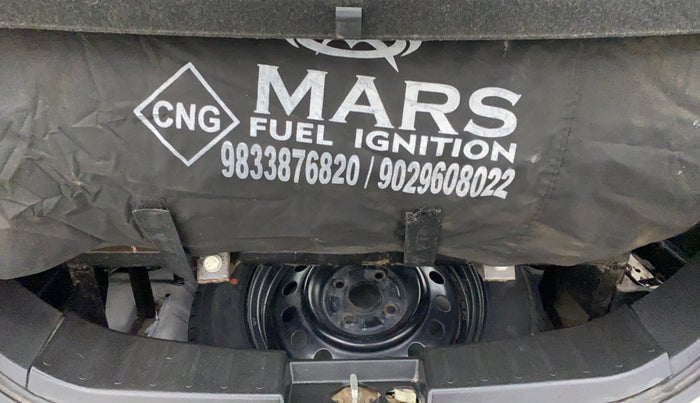 2017 Maruti Wagon R 1.0 VXI, CNG, Manual, 25,459 km, Boot Inside