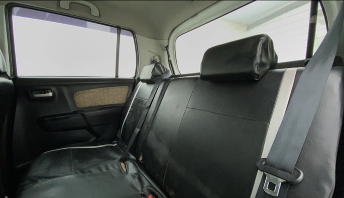 2017 Maruti Wagon R 1.0 VXI, CNG, Manual, 25,459 km, Right Side Rear Door Cabin