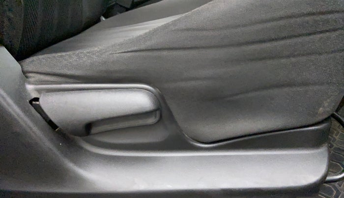 2012 Maruti Swift VXI D, Petrol, Manual, 35,800 km, Driver Side Adjustment Panel