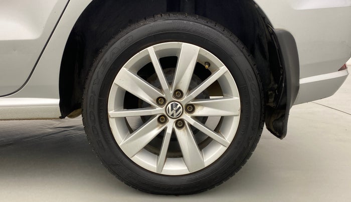 2016 Volkswagen Ameo HIGHLINE 1.2, Petrol, Manual, 55,350 km, Left Rear Wheel