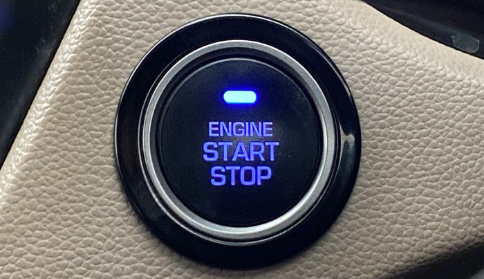 2017 Hyundai Elite i20 ASTA 1.2 (O), Petrol, Manual, 17,988 km, Keyless Start/ Stop Button