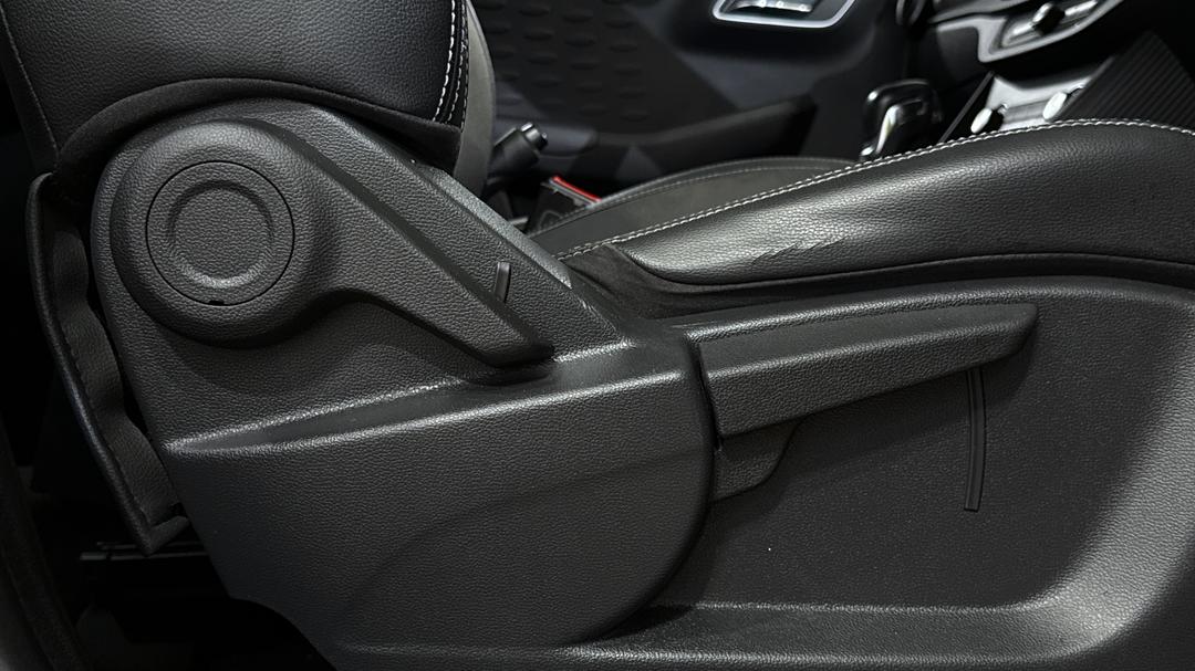 2019 MG Mg3 Auto Core, Automatic, 50767 km, Drivers Side Adjustment Panel