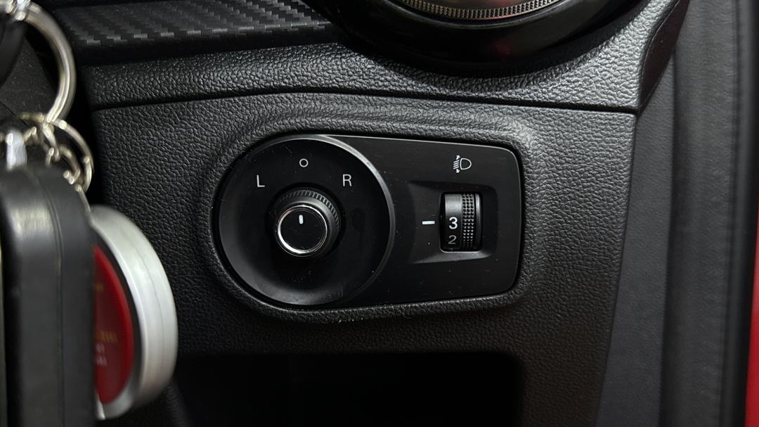 2019 MG Mg3 Auto Core, Automatic, 50767 km, Utility Switches/Buttons