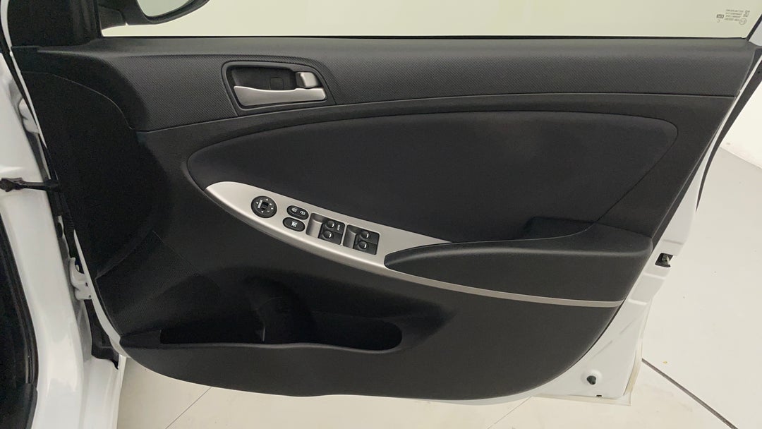 2019 Hyundai Accent Sport, Automatic, 103942 km, Speaker View