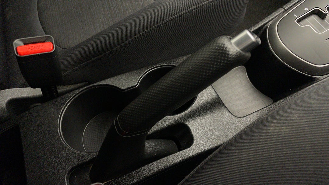 2019 Hyundai Accent Sport, Automatic, 103942 km, Handbrake