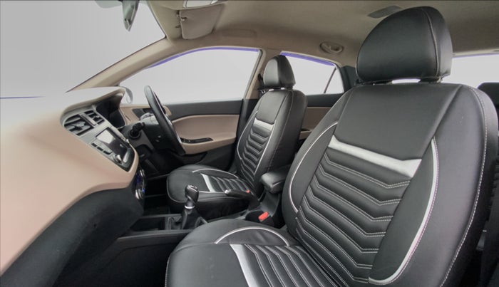 2018 Hyundai Elite i20 1.4 CRDI ASTA (O), Diesel, Manual, 99,073 km, Right Side Front Door Cabin View