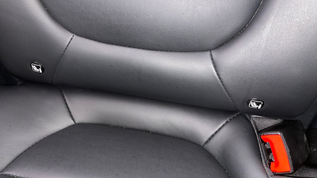 2022 MG HS Excite, Automatic, 23939 km, Child Seat Anchor Points