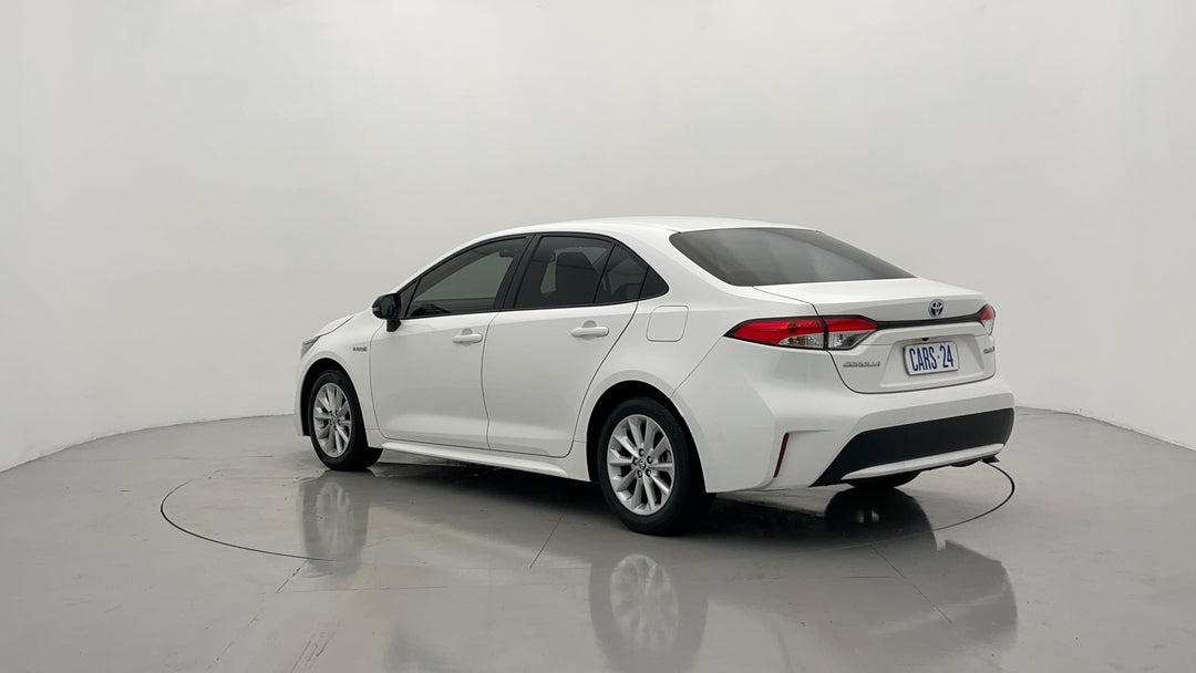 Left Back Diagonal (45- Degree) View