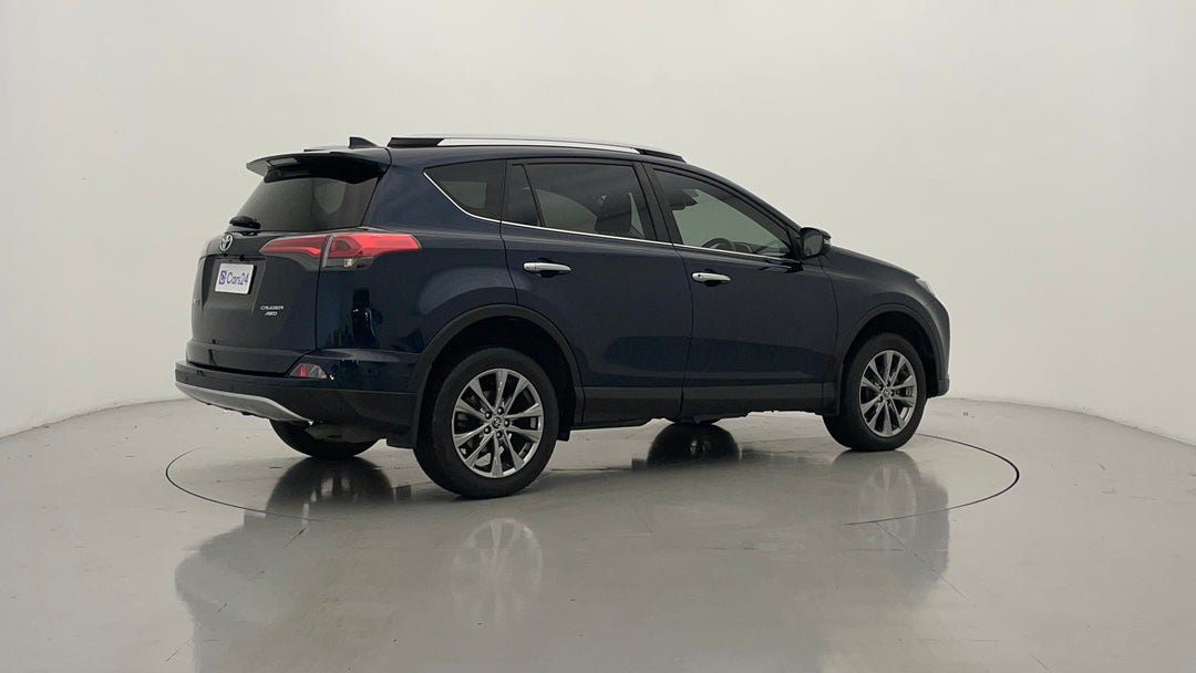 2017 Toyota RAV4 Cruiser (4x4), Automatic, 74102 km, Right Back Diagonal (45- Degree) View