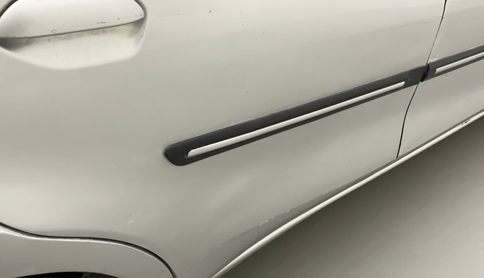 2014 Datsun Go T, Petrol, Manual, 61,002 km, Right rear door - Slightly dented