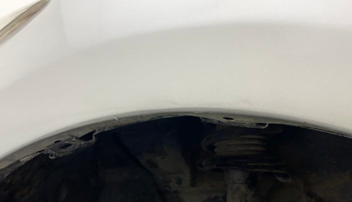 2014 Datsun Go T, Petrol, Manual, 61,002 km, Left fender - Lining loose