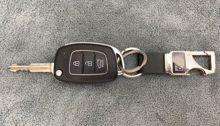 2017 Hyundai Elite i20 ASTA 1.2, Petrol, Manual, 45,159 km, Key Close Up
