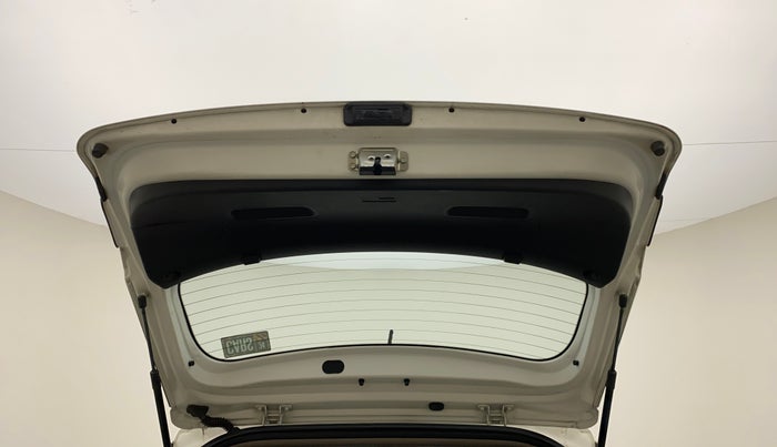 2017 Hyundai Elite i20 ASTA 1.2, Petrol, Manual, 45,159 km, Boot Door Open