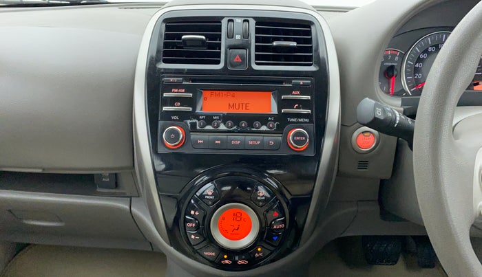 2014 Nissan Micra XV CVT, Petrol, Automatic, 74,523 km, Air Conditioner