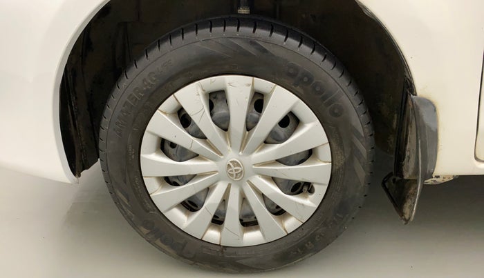 2013 Toyota Etios Liva G, Petrol, Manual, 78,196 km, Left Front Wheel