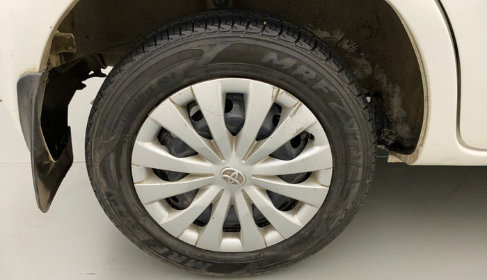 2013 Toyota Etios Liva G, Petrol, Manual, 78,196 km, Right Rear Wheel