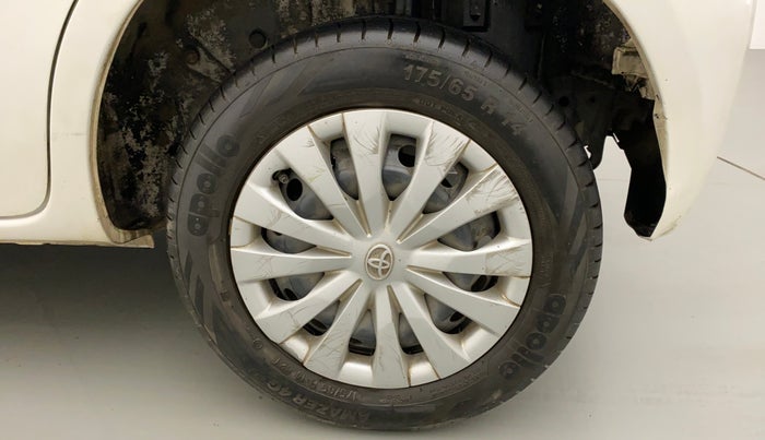 2013 Toyota Etios Liva G, Petrol, Manual, 78,196 km, Left Rear Wheel