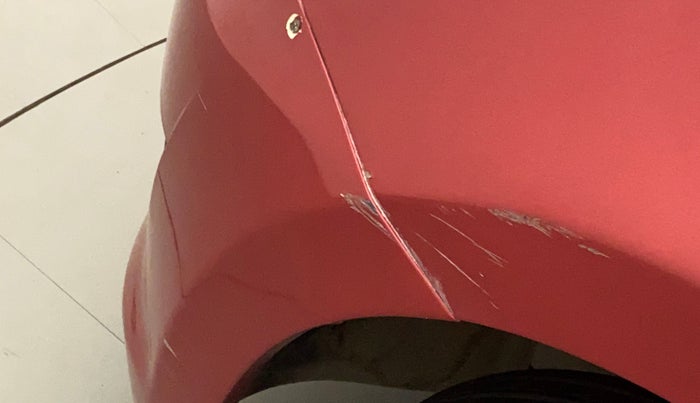 2016 Datsun Go Plus T, Petrol, Manual, 52,163 km, Front bumper - Minor scratches