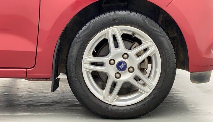 2017 Ford Figo Aspire 1.2 TITANIUM PETROL, Petrol, Manual, 14,932 km, Right Front Wheel