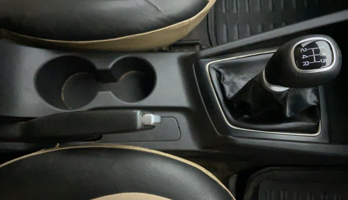 2015 Hyundai i20 Active 1.2 SX, Petrol, Manual, 71,709 km, Gear Lever