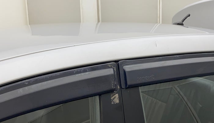 2014 Hyundai Xcent S (O) 1.2, CNG, Manual, 72,380 km, Left B pillar - Slightly dented