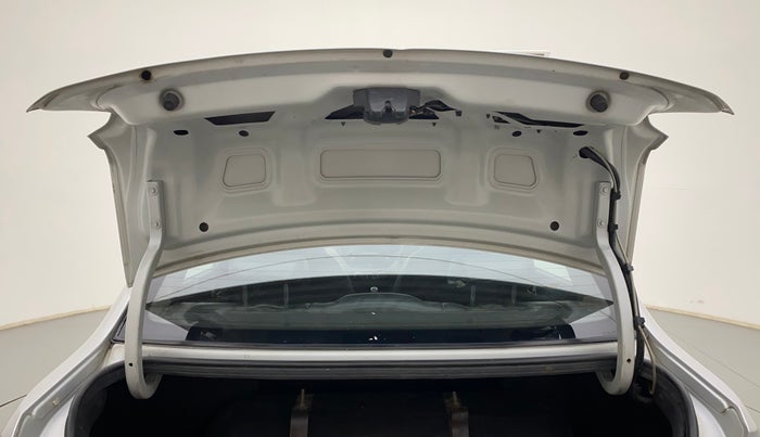 2014 Hyundai Xcent S (O) 1.2, CNG, Manual, 72,380 km, Boot Door Open