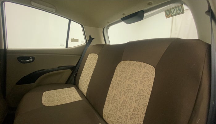 2014 Hyundai i10 SPORTZ 1.1, Petrol, Manual, 21,258 km, Right Side Rear Door Cabin