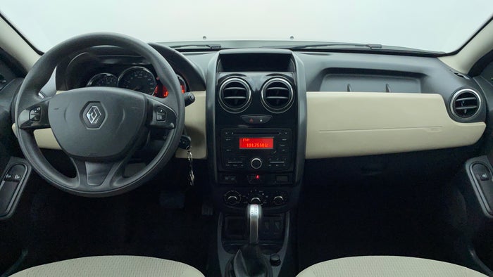 RENAULT DUSTER-Dashboard View